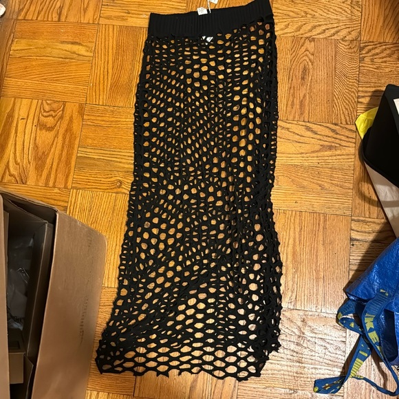 BRAND NEW MATCHING SET MESH ZARA COVER UP - Picture 9 of 9